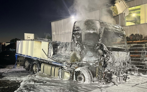 POL-AC: Lkw-Brand auf Firmengelände - Foto: presseportal.de