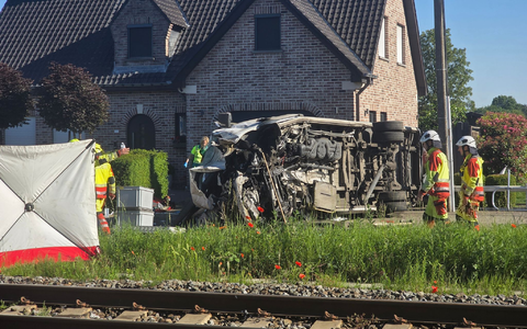 Vieles zu dem Unfall ist noch unklar. - Foto: Koen Baten/AP/dpa