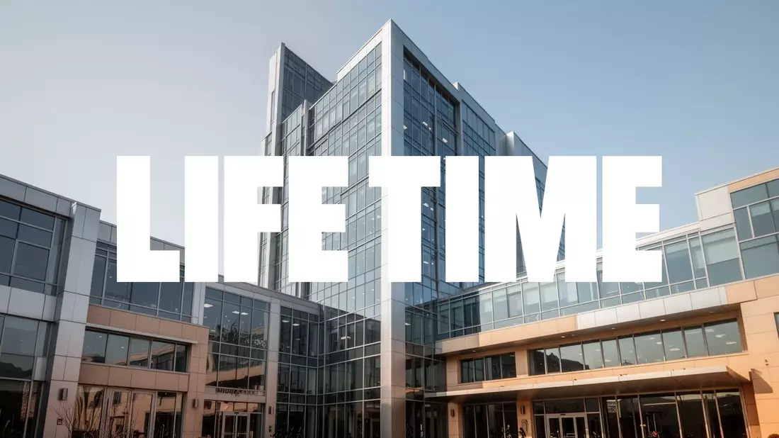 Life Time Holdings Aktie: Leonard Green zieht Kasse - Bild: über boerse-global.de