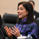Reiche wollte mit der chinesischen Seite auch über Lieferketten sprechen.   - Foto: Johannes Neudecker/dpa