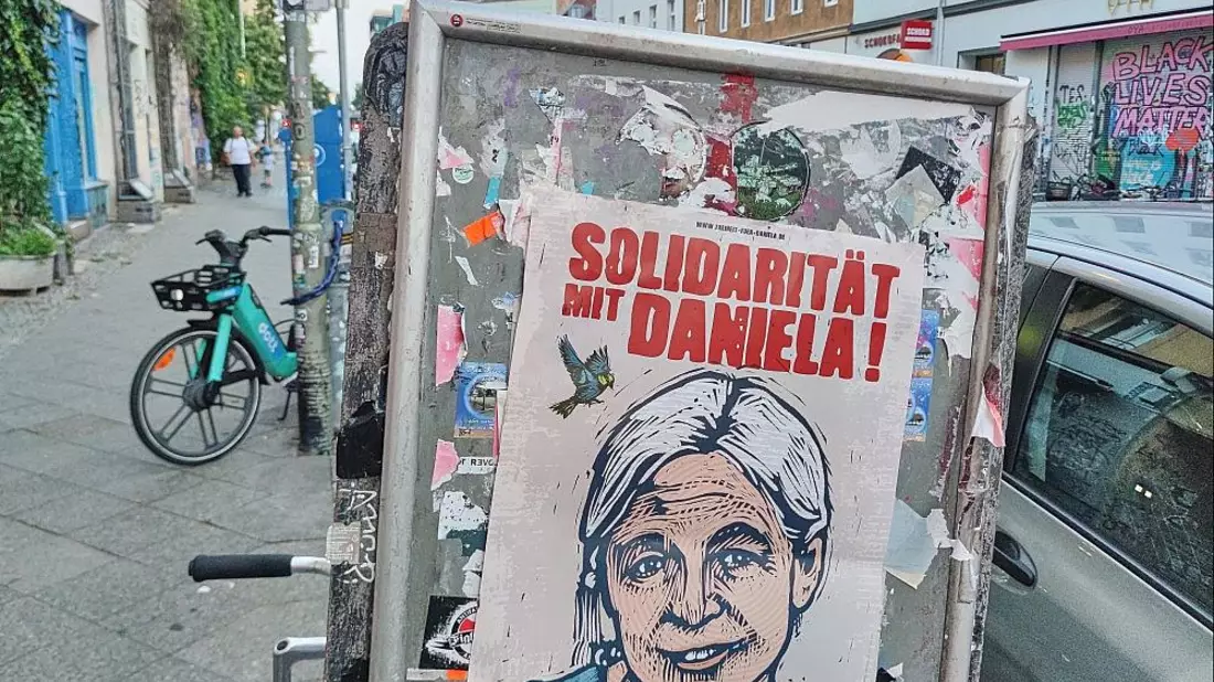 Plakat wirbt für Solidarität mit Daniela Klette (Archiv) - Bild: via dts Nachrichtenagentur