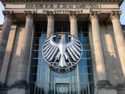 KRITIS-Gesetz: 1.300 Betreiber müssen sich bis 17. Juli registrieren - Foto: über boerse-global.de