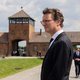 Dass Wüst auf international schwierigem Parkett bestehen kann, zeigte er vergangene Woche bei seiner Reise nach Schlesien und seinem ersten Besuch im ehemaligen deutschen Vernichtungslager Auschwitz-Birkenau. (Archivbild) - Foto: Rolf Vennenbernd/dpa