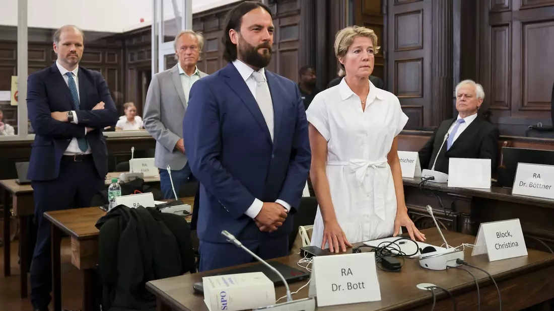 Christina Block und ihr Anwalt Ingo Bott - Bild: Christian Charisius/dpa-pool/dpa