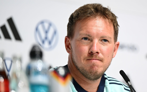Julian Nagelsmann bei der Auftakt-Pressekonferenz in Herzogenaurach. - Foto: Federico Gambarini/dpa