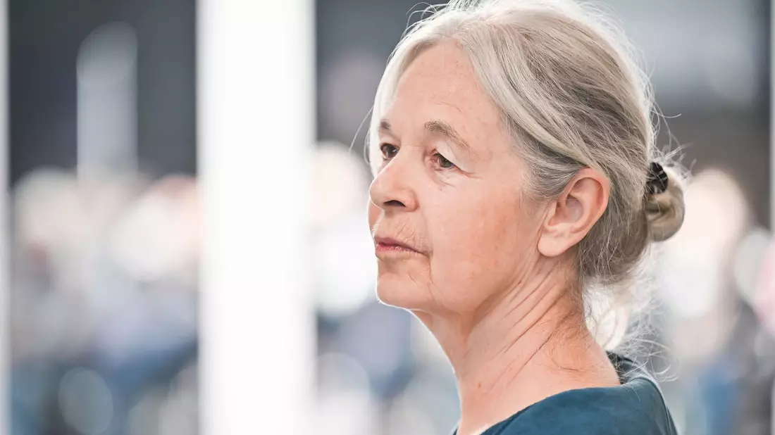 Daniela Klette nahm das Urteil äußerlich gelassen auf.  - Bild: Sina Schuldt/dpa-pool/dpa