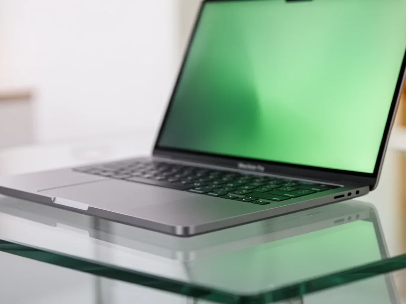 Apple-Hardware: Cyberport senkt MacBook Pro um 360 Euro - Foto: über boerse-global.de