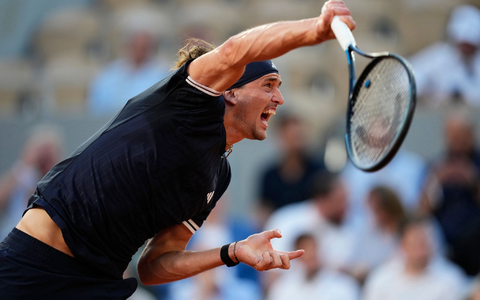 Auf seinen Aufschlag war mal wieder Verlass: Alexander Zverev. - Foto: Christophe Ena/AP/dpa