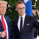 Der finnische Präsident Stubb (r) würde nach eigenen Angaben nicht ablehnen, wenn ihm eine Vermittlerrolle angeboten würde. (Archivbild) - Foto: Alex Brandon/AP/dpa