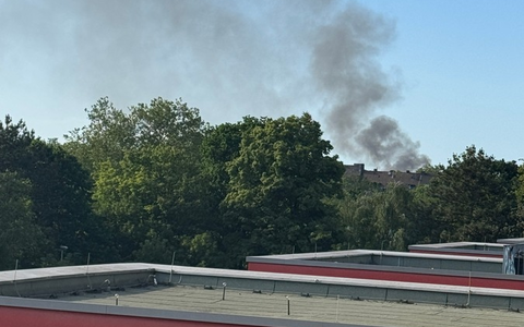 FW-DO: Großbrand auf Recyclinghof im Dortmunder-Lindenhorst Mischmüll und Altreifen in Flammen - rund 80 Einsatzkräfte im Einsatz - Foto: presseportal.de