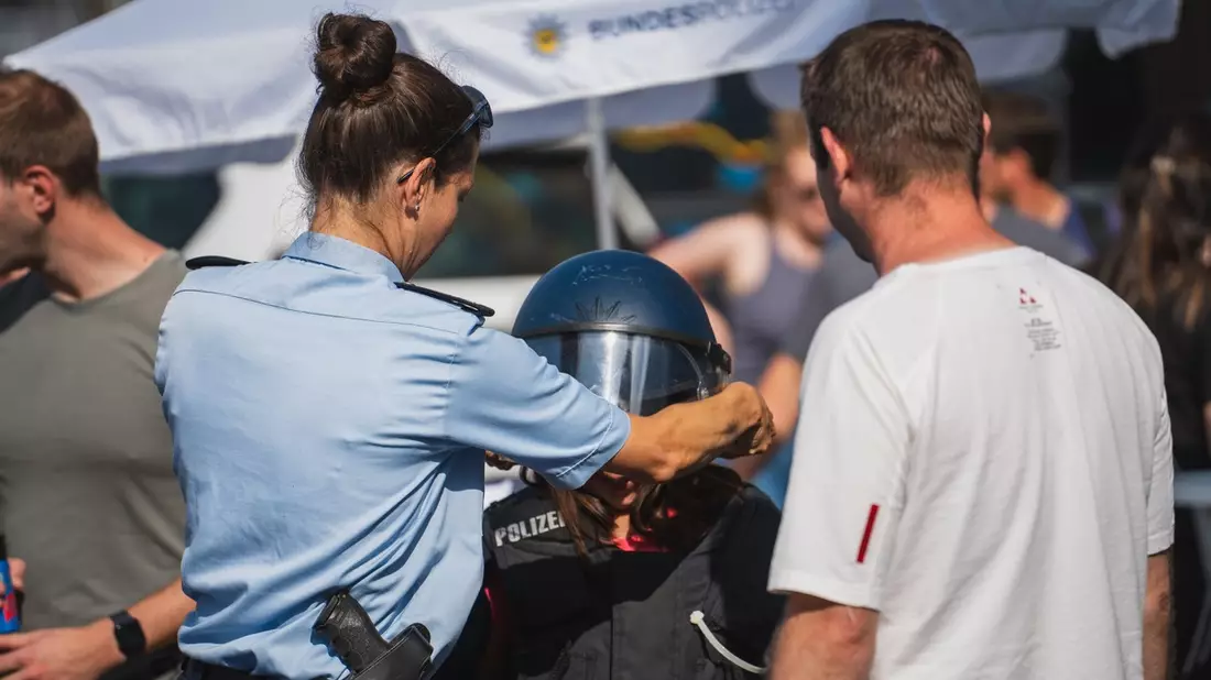 BPOLD-BBS: 75 Jahre Bundespolizei - Schlagsdorf und die Bundespolizei feiern am 31. Mai ein großes Bürger- und Straßenfest - Bild: presseportal.de