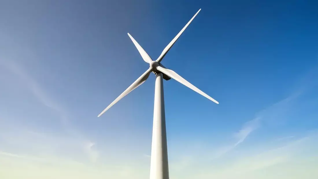 From 90% Loss to a July Deadline: ABO Energy’s Restructuring Hits Make-or-Break Phase Illustration mit AI erstellt übermittelt durch boerse-global.de