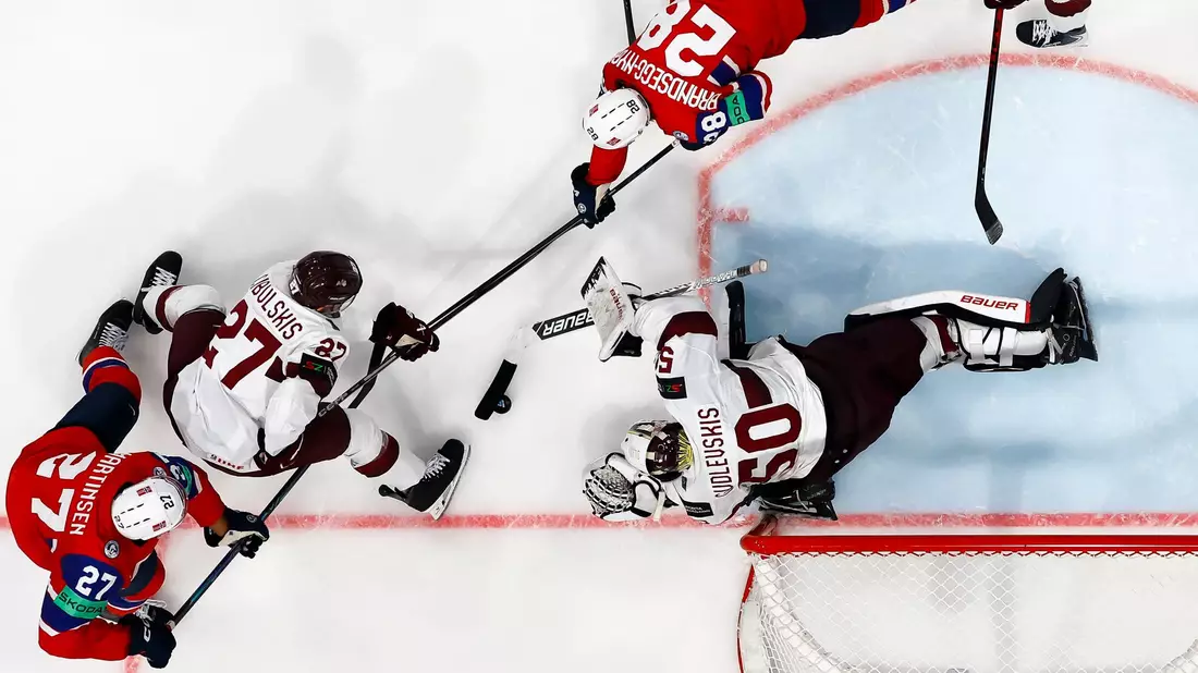 Norwegen steht erstmals im Halbfinale einer Eishockey-WM. - Bild: Anthony Anex/KEYSTONE/dpa