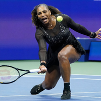 Serena Williams auf dem Platz könnte schon bald wieder Realität sein. (Archivbild) - Foto: John Minchillo/AP/dpa