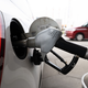 Steigen die Preise an der Tankstelle? (Symbolbild) - Foto: Sebastian Kahnert/dpa