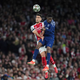 Treffen am Samstag erneut aufeinander: Arsenals Mikel Merino und Ousmane Dembele (r) von PSG. (Archivbild) - Foto: Kin Cheung/AP/dpa