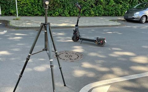 POL-ME: E-Scooter im Fokus: Schwerpunktkontrollen der Polizei - 2605105 - Foto: presseportal.de