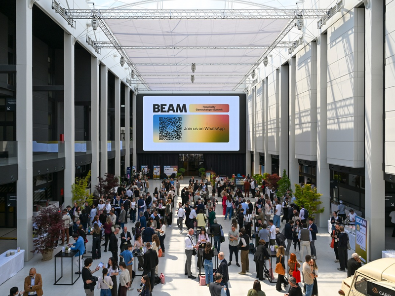 BEAM Summit 2026: Menschlichkeit statt Einheitsbrei / Beim Hospitality Gamechanger Summit in Bozen diskutierten Speaker über Authentizität, Gemeinschaft und die Zukunft der Hospitality im KI-Zeitalter - Foto: presseportal.de