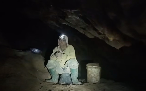 Die Männer harrten seit zehn Tagen in der Höhle aus. - Foto: Uncredited/Benz Norrased Palasing Seascout Diving/AP/dpa