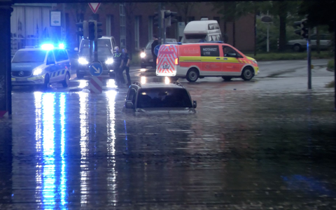 Auch in Rheine regnete es kräftig. - Foto: Bernd März/extremwetter.tv/dpa