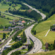 Die Brenner-Autobahn ist die verkehrsreichste Nord-Süd-Verbindung der Alpen. - Foto: Peter Kneffel/dpa