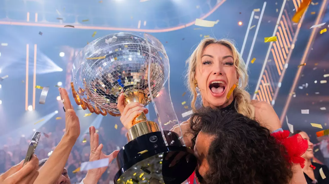 Anna-Carina Woitschack hat «Let's Dance» gewonnen. - Bild: Rolf Vennenbernd/dpa