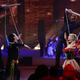 Anna-Carina Woitschack griff in ihrem Abschlusstanz die Puppenspieler-Tradition ihrer Familie auf. - Foto: Rolf Vennenbernd/dpa