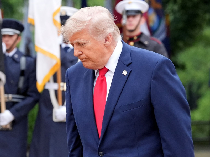 Eine Lagebesprechung im Weißen Haus endete Berichten zufolge ohne eine Entscheidung von Trump.  - Foto: Alex Brandon/AP/dpa