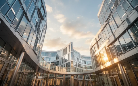 Microsoft Stock Catches Two AI Winds: Snowflake’s Cloud Signal and a Unified Copilot Vision - Foto: über boerse-global.de