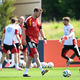 Julian Nagelsmann bestreitet mit seiner Mannschaft noch zwei Testspiele vor der WM. - Foto: Federico Gambarini/dpa