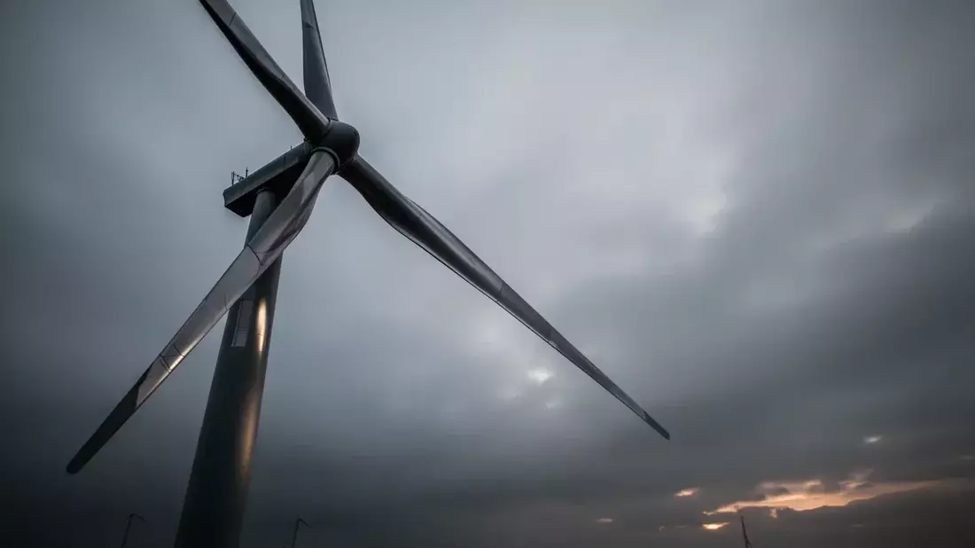 Siemens Energy: Analysts Split by €115 as the Wind Division Holds the Key Illustration mit AI erstellt übermittelt durch boerse-global.de