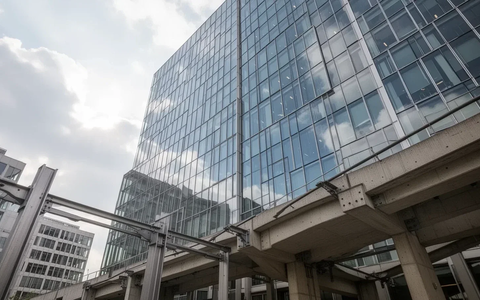 Pricing Pressure Weighs on Munich Re Despite Record Q1, Shares Drop to 52-Week Low - Foto: über boerse-global.de