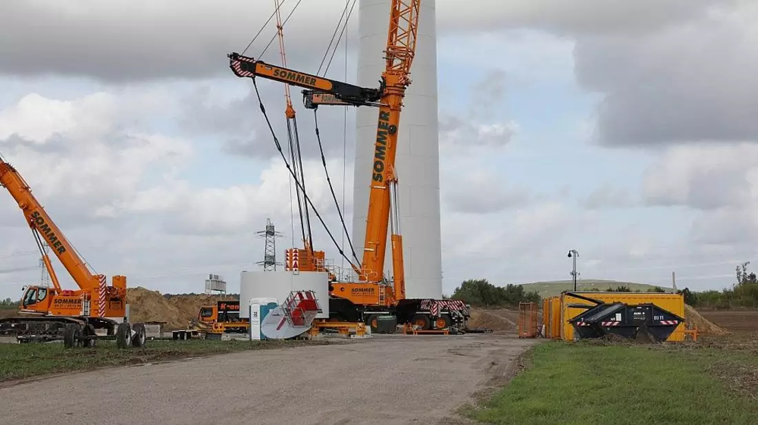 Windrad-Bau (Archiv) - Bild: via dts Nachrichtenagentur