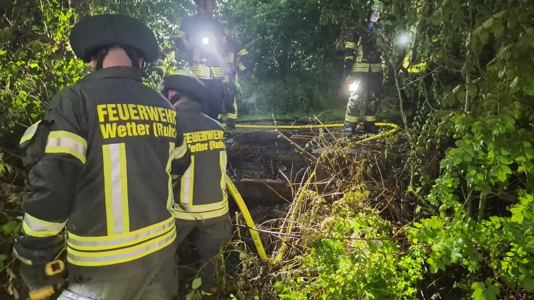FW-EN: Feuerwehr Wetter (Ruhr) am Wochenende 8x gefordert - Bild: presseportal.de