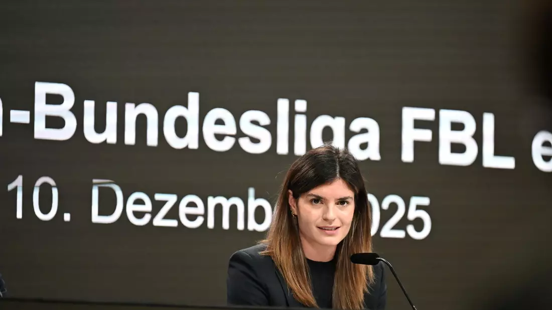Freut sich auf die eigenständige Zukunft: FBL-Präsidentin Katharina Kiel. (Archivbild) - Bild: Michael Brandt/dpa