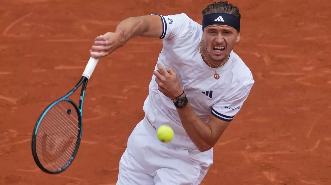 Der Aufschlag kam bei Zverev ab dem zweiten Satz besser. - Bild: Thibault Camus/AP/dpa