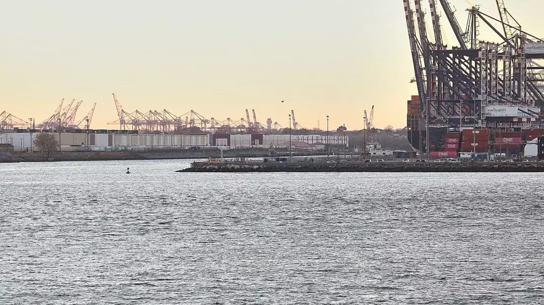 Industrieanlagen (Archiv) - Bild: via dts Nachrichtenagentur