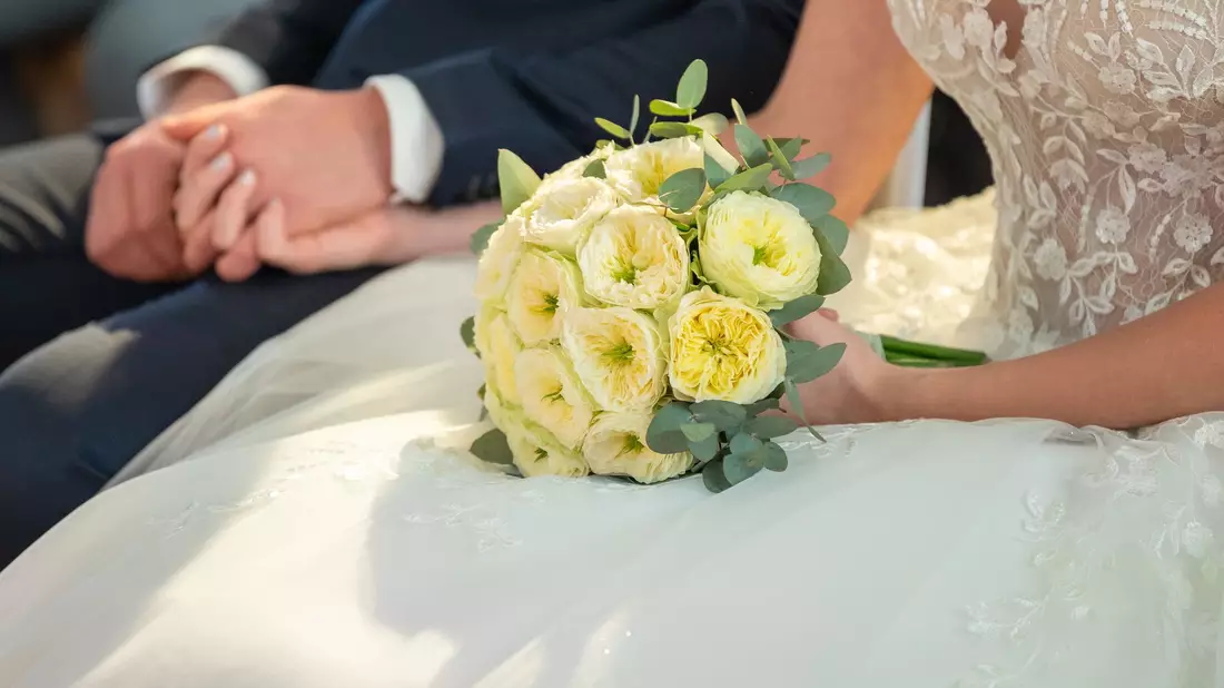 In Deutschland heiraten weniger Menschen als früher. (Symbolbild) - Bild: Silas Stein/dpa