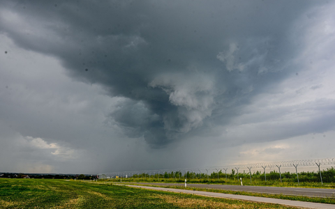 Gewitter machten es am Wochenende mancherorts ungemütlich.  - Foto: Jason Tschepljakow/dpa