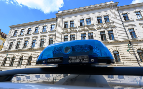 Eine Auslieferung erfolgt erst, wenn eine Gerichtsentscheidung rechtskräftig wird. (Archivbild) - Foto: Hendrik Schmidt/dpa