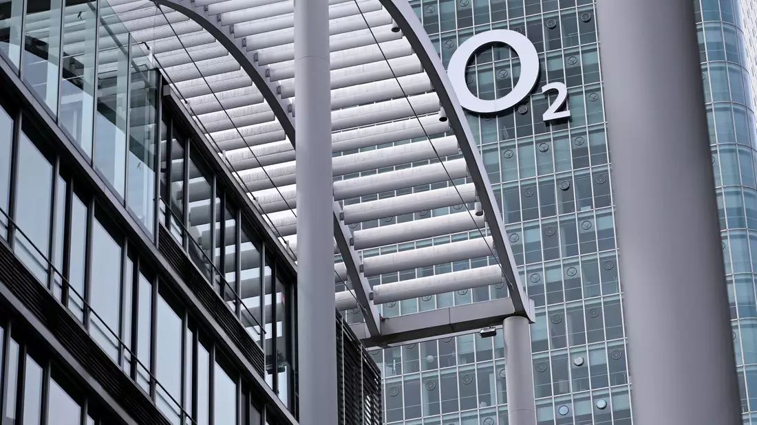 Blick auf die O2-Zentrale in München. (Archivbild) - Bild: Sven Hoppe/dpa