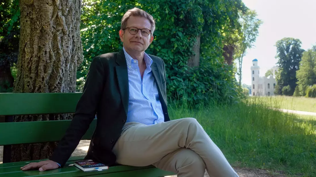 Ein bevorzugtes Genre von Florian Illies: die unterhaltsam-tiefgründige Biografie.  - Bild: Maximilian Specht/dpa