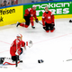 Der Moment nach dem Gegentor: Torhüter Leonardo Genoni und sein Team haben erneut ein WM-Finale verloren. - Foto: Salvatore Di Nolfi/KEYSTONE/dpa