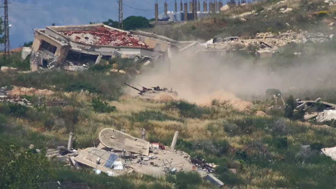 Israel rückt im Süden weiter vor auch jenseits des Flusses Litani. - Bild: Ariel Schalit/AP/dpa
