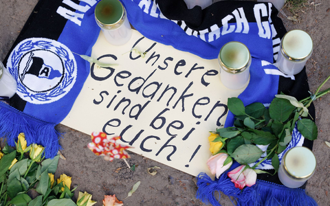 Auch Fans von Arminia Bielefeld waren bei der Tat angegriffen worden. (Archivbild) - Foto: Friso Gentsch/dpa