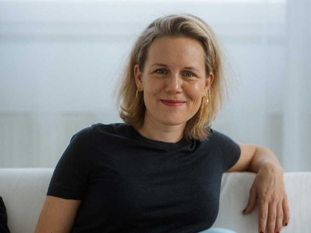 Freihandelsabkommen richtig nutzen: Janine Lampprecht von der Grenzlotsen GmbH verrät, wie Unternehmen ihre Importkosten nachhaltig senken - Foto: presseportal.de
