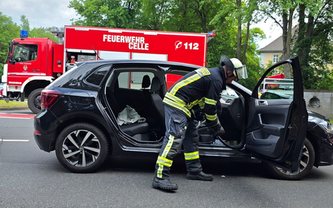 FW Celle: Mehrere Verkehrsunfälle in Celle - Bild: presseportal.de