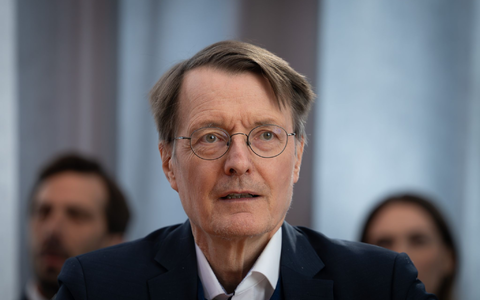 Karl Lauterbach, der in Köln wohnt und die Stadt im Bundestag vertritt, kritisiert die Eintrittsgebühr als «falsches Zeichen» (Archivbild). - Bild: Soeren Stache/dpa