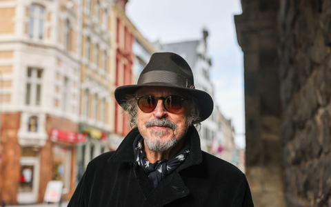 Wolfgang Niedecken findet, dass die katholische Kirche für den laufenden Betrieb des Doms selbst aufkommen muss - anders sieht es bei der Instandhaltung des Weltkulturerbes aus. (Archivbild) - Bild: Oliver Berg/dpa