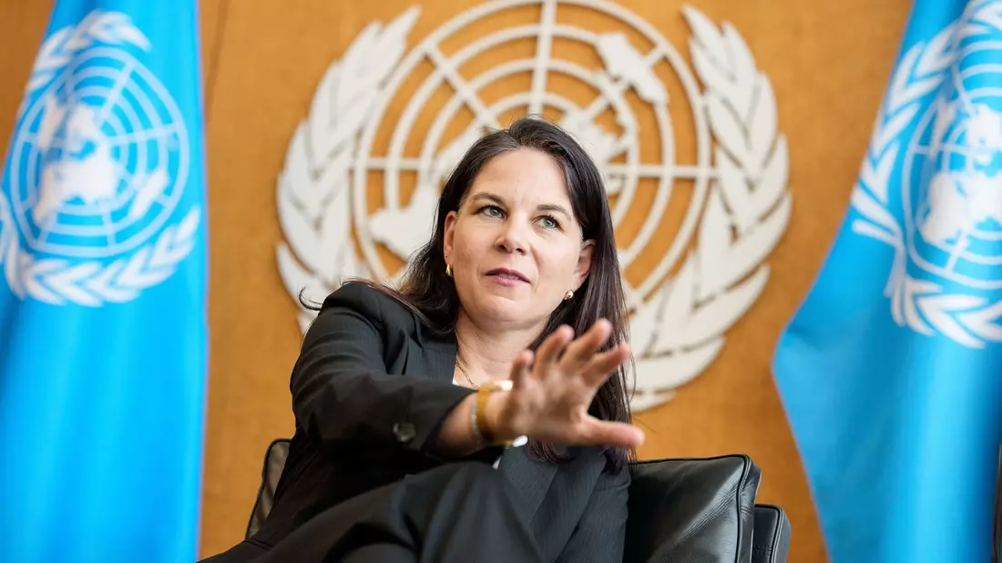 Annalena Baerbock hält die Vereinten Nationen für alternativlos. - Bild: Michael Kappeler/dpa